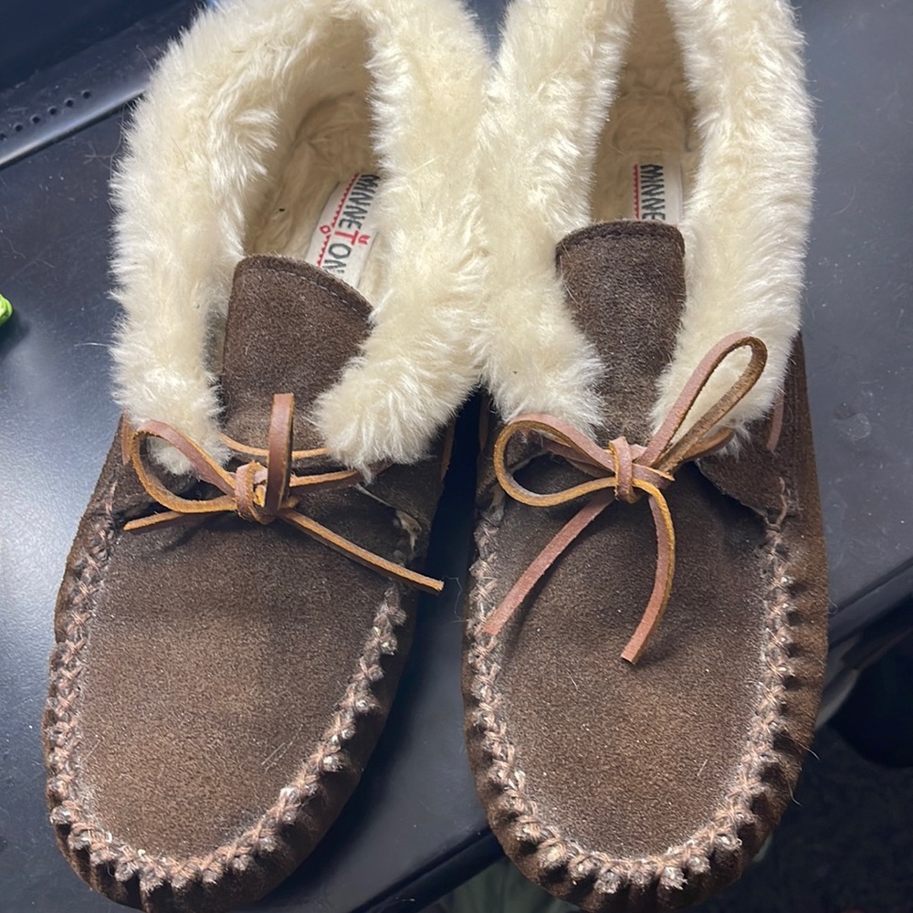 Minnetonka chocolate moccasins size 10 worn once
